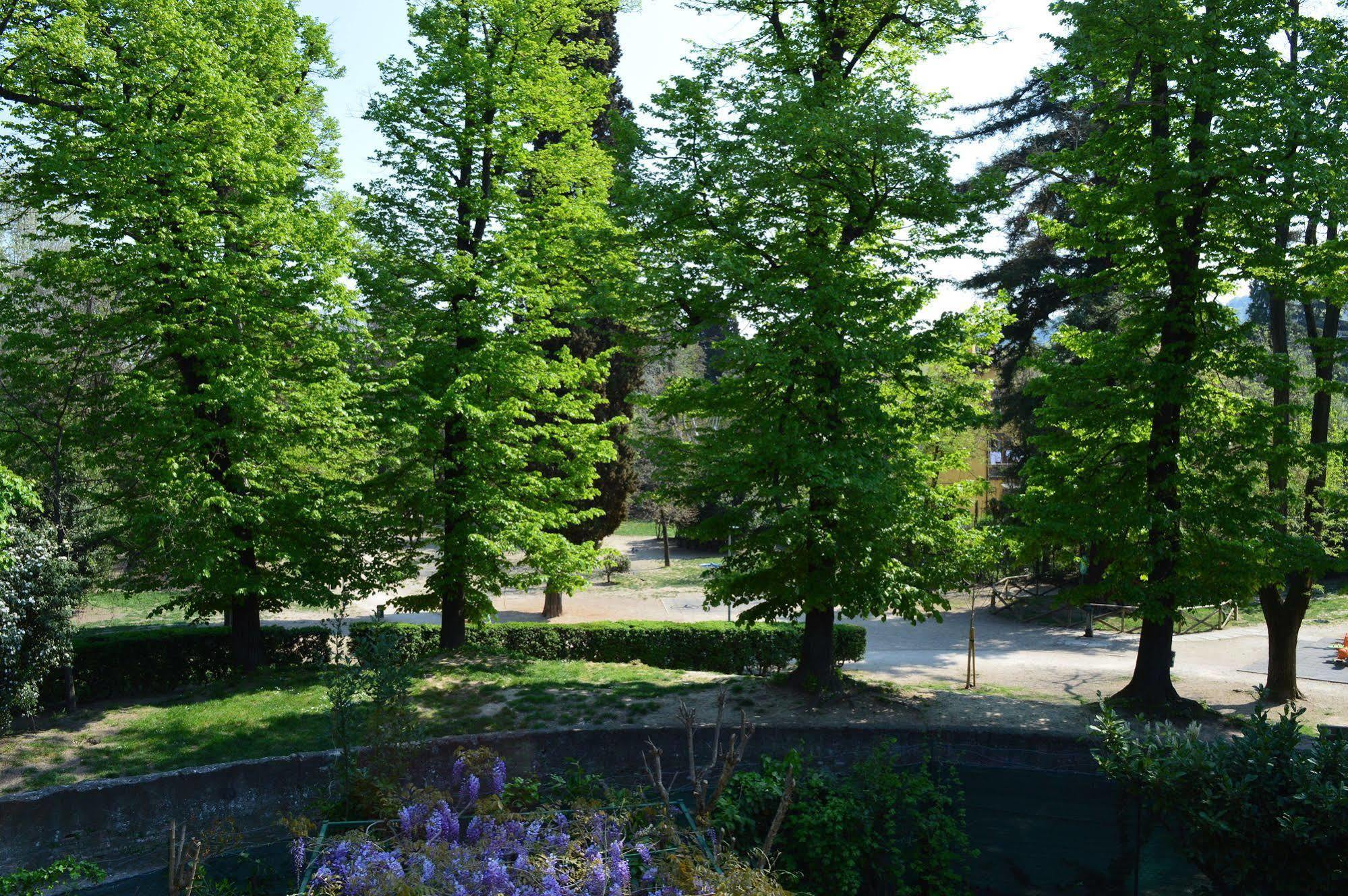 Hotel Il Giardino Nel Parco R&B Bolonia Exterior foto