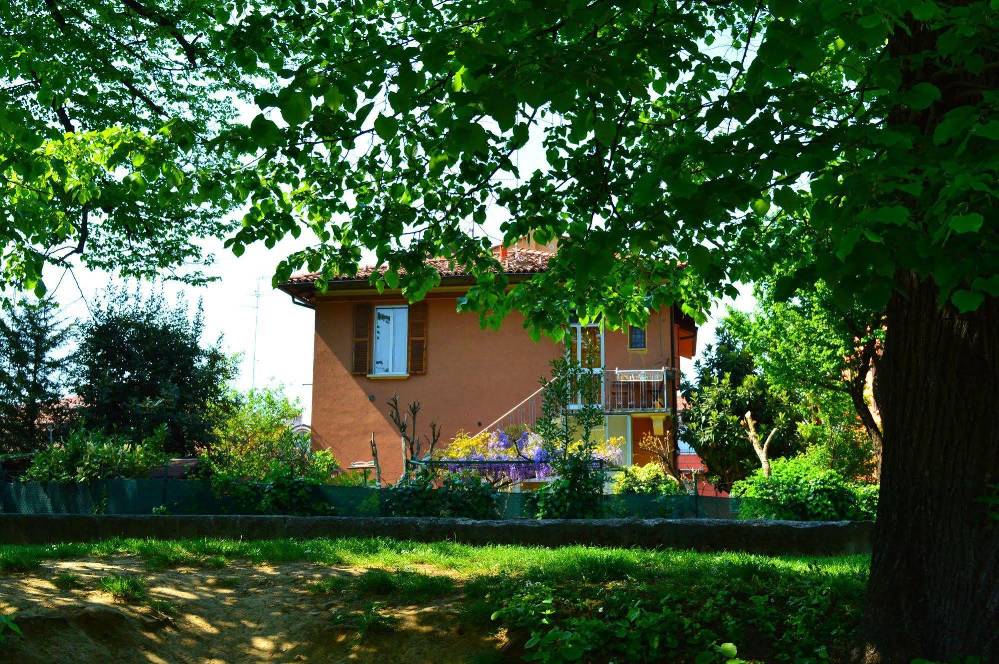 Hotel Il Giardino Nel Parco R&B Bolonia Exterior foto